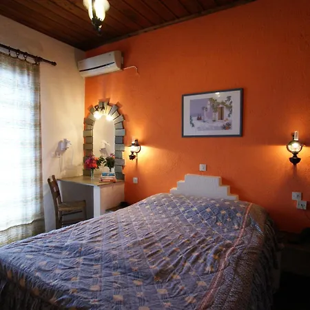 Paradise 3*