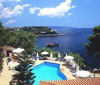 Paradise Hotel