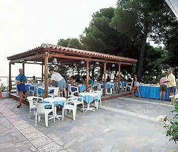 Szálloda Paradise 3*