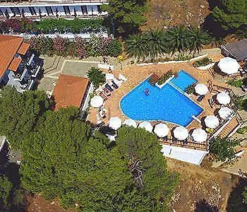 Paradise 3* Patitiri (Alonnisos)